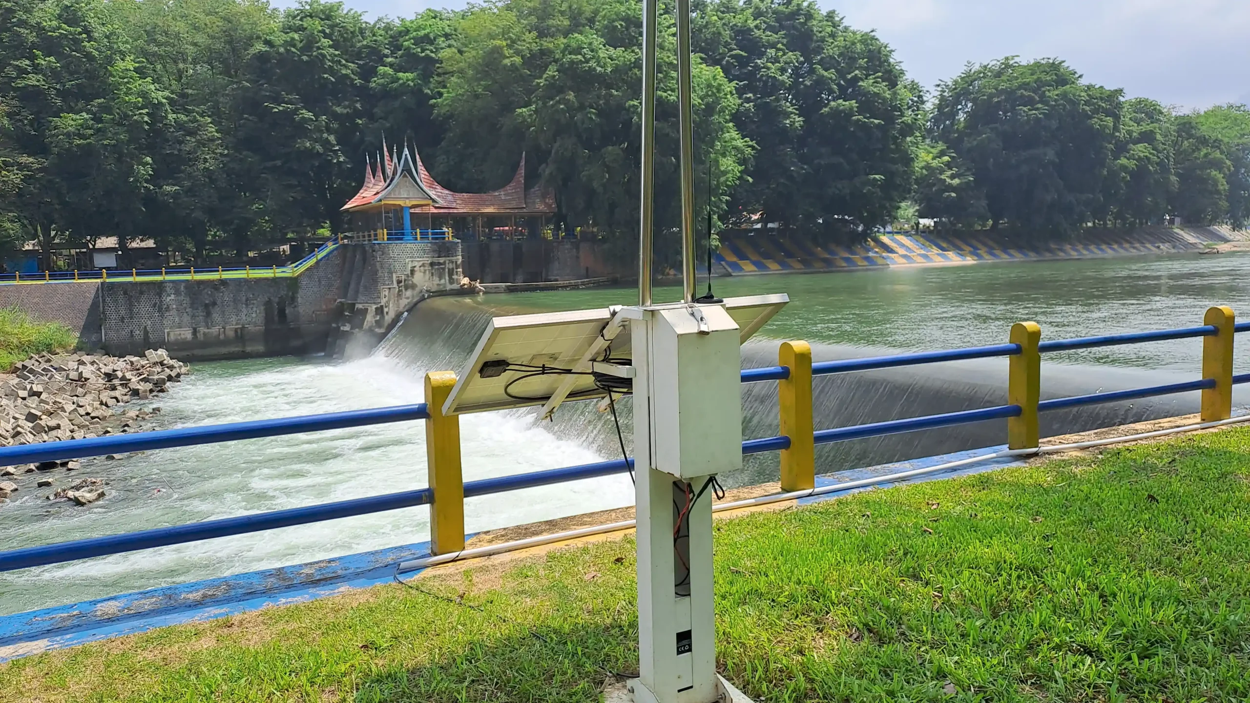 AWLR-based Integrated Flood Monitoring Solution